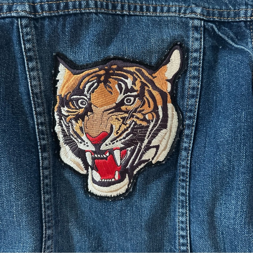 Polo Ralph Lauren Kids 5 Denim Jacket with Patches Bear American Flag Tiger - Picture 6 of 8